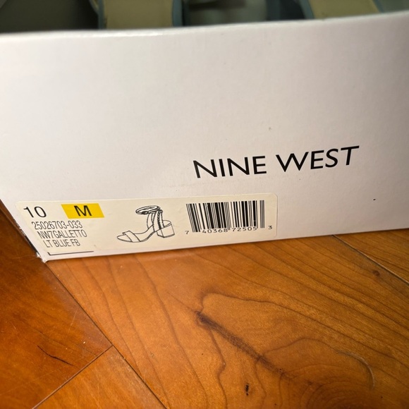 Nine West Light Blue Heels - Picture 3 of 7